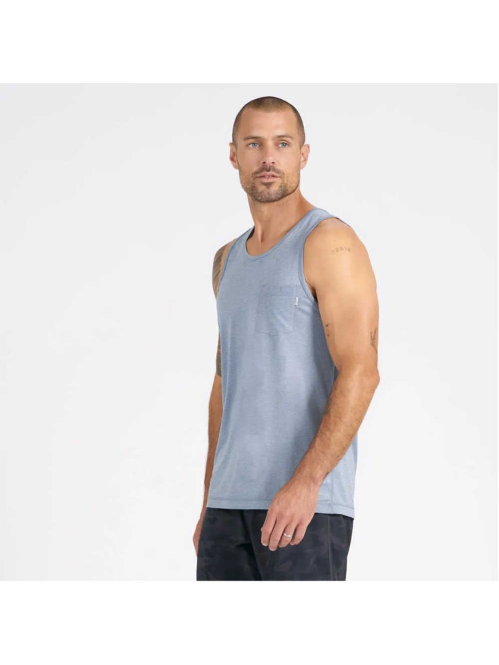 Vuori Tradewind Performance Tank Top Men's Size XXL Blue Gay Athleisure Athletic